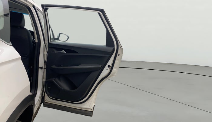 2020 MG HECTOR SHARP 1.5 DCT PETROL, Petrol, Automatic, 48,237 km, RHS Rear Door