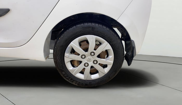 2018 Hyundai Eon MAGNA +, Petrol, Manual, 80,744 km, Left Rear Wheel