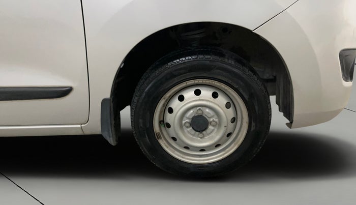 2017 Maruti Wagon R 1.0 LXI CNG, CNG, Manual, 69,553 km, Right Front Wheel