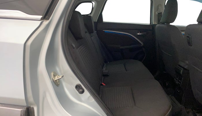 2023 Maruti BREZZA ZXI + SMART HYBRID, Petrol, Manual, 51,975 km, Right Side Rear Door Cabin