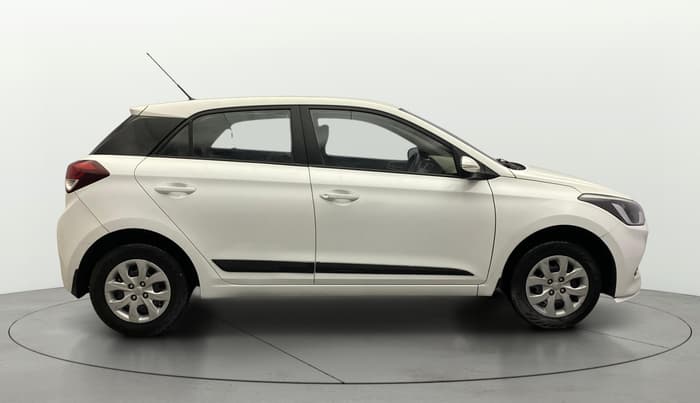 2016 Hyundai Elite i20 SPORTZ 1.2, Petrol, Manual, 76,671 km, Right Side View
