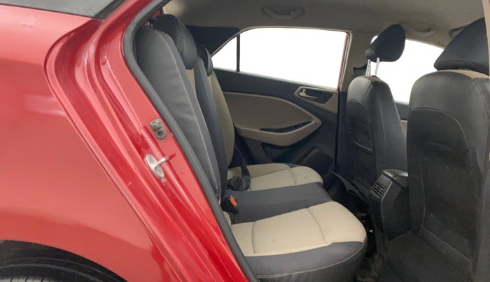 2015 Hyundai Elite i20 MAGNA 1.2, Petrol, Manual, 78,342 km, Right Side Rear Door Cabin