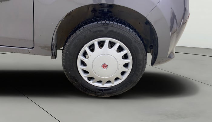 2014 Maruti Alto 800 LXI, Petrol, Manual, 46,309 km, Right Front Wheel