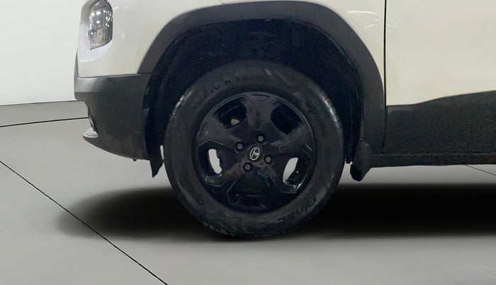 2022 Tata PUNCH ACCOMPLISHED MT, Petrol, Manual, 11,567 km, Left Front Wheel