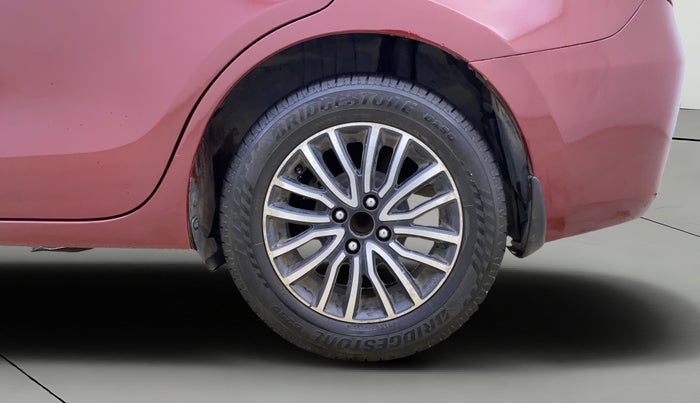 2017 Maruti Dzire ZXI PLUS AMT, CNG, Automatic, 1,06,513 km, Left Rear Wheel