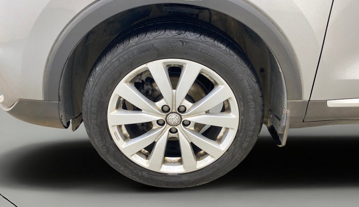 2022 MG ASTOR SUPER EX 1.5 MT, Petrol, Manual, 28,372 km, Left Front Wheel