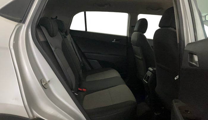 2017 Hyundai Creta SX PLUS AT 1.6 PETROL, Petrol, Automatic, 36,708 km, Right Side Rear Door Cabin