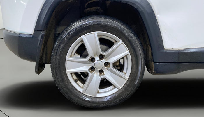 2021 Jeep Compass LONGITUDE (O) 2.0 DIESEL, Diesel, Manual, 1,08,615 km, Right Rear Wheel