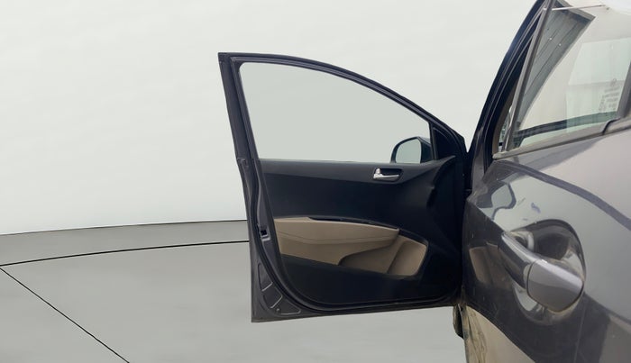 2019 Hyundai Grand i10 SPORTZ AT 1.2 KAPPA VTVT, Petrol, Automatic, 72,471 km, LHS Front Door