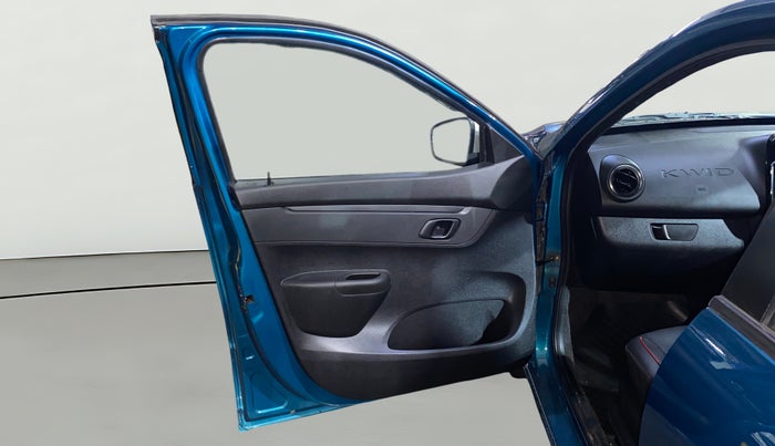 2022 Renault Kwid RXT 1.0, Petrol, Manual, 14,894 km, LHS Front Door