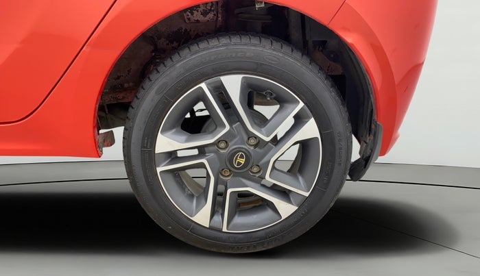 2022 Tata Tiago XZA PLUS PETROL, Petrol, Automatic, 15,573 km, Left Rear Wheel