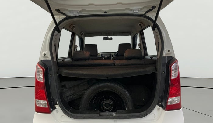 2015 Maruti Wagon R 1.0 VXI, CNG, Manual, 70,462 km, Boot Open Zoomed View
