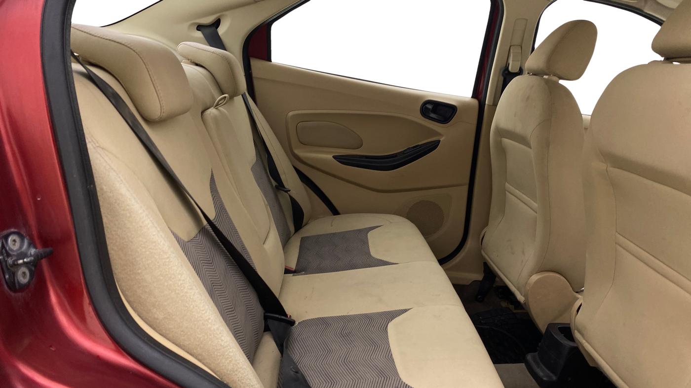 2015 Ford Figo Aspire TITANIUM 1.5 PETROL AT, Petrol, Automatic, 92,467 km, Right Side Rear Door Cabin