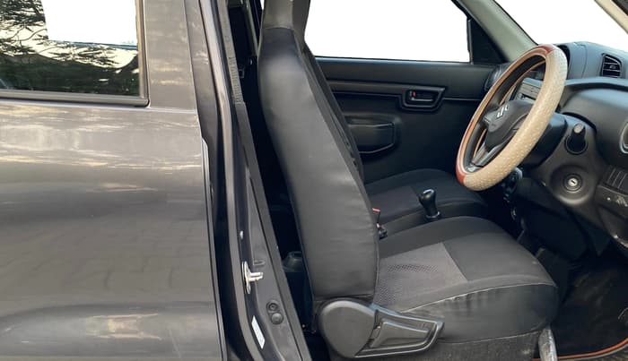 2021 Maruti S PRESSO VXI, Petrol, Manual, 18,370 km, Right Side Front Door Cabin