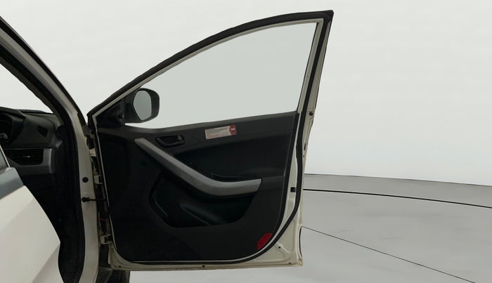 2020 Tata NEXON XMA SUNROOF PETROL, Petrol, Automatic, 50,026 km, RHS Front Door