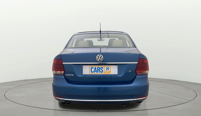 2016 Volkswagen Vento HIGHLINE 1.6 MPI, Petrol, Manual, 55,245 km, Back/Rear