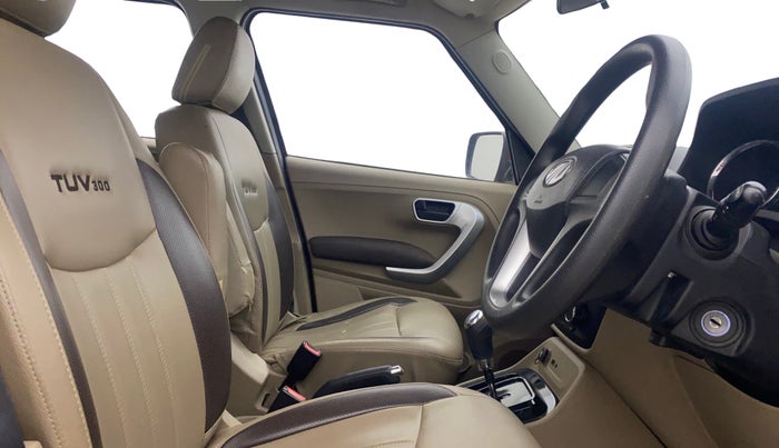 2017 Mahindra TUV300 T8 AMT, Diesel, Automatic, 1,02,809 km, Right Side Front Door Cabin