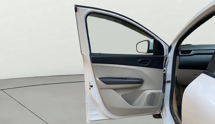 2020 Renault TRIBER RXT, Petrol, Manual, 61,393 km, LHS Front Door