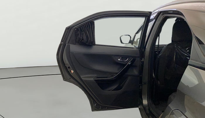 2023 Tata NEXON FEARLESS PLUS S 1.2 REVOTRON 7 DCA DT, Petrol, Automatic, 54,283 km, LHS Rear Door