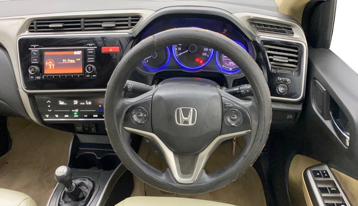 2015 Honda City 1.5L I-VTEC V MT, Petrol, Manual, 1,00,092 km, Steering Wheel Close Up
