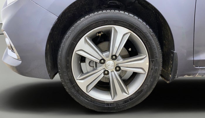 2019 Hyundai Verna 1.6 VTVT SX + AT, Petrol, Automatic, 77,323 km, Left Front Wheel