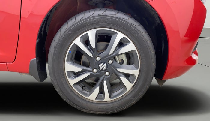 2024 Maruti Swift ZXi Plus Dual Tone AMT, Petrol, Automatic, 14,733 km, Right Front Wheel
