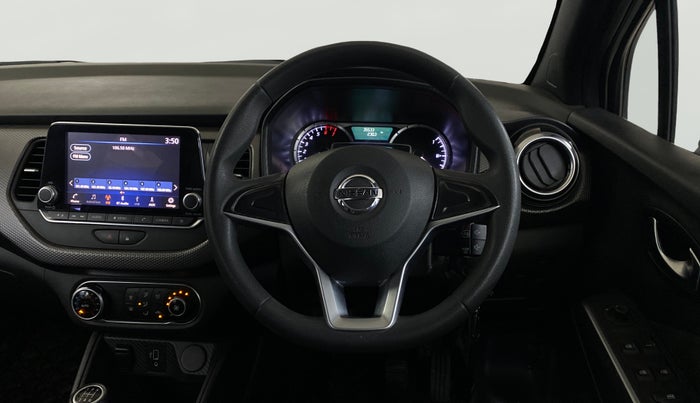 2020 Nissan Kicks XV 1.5, Petrol, Manual, 35,522 km, Steering Wheel Close Up