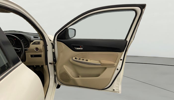 2022 Maruti Dzire ZXI CNG, CNG, Manual, 67,647 km, RHS Front Door