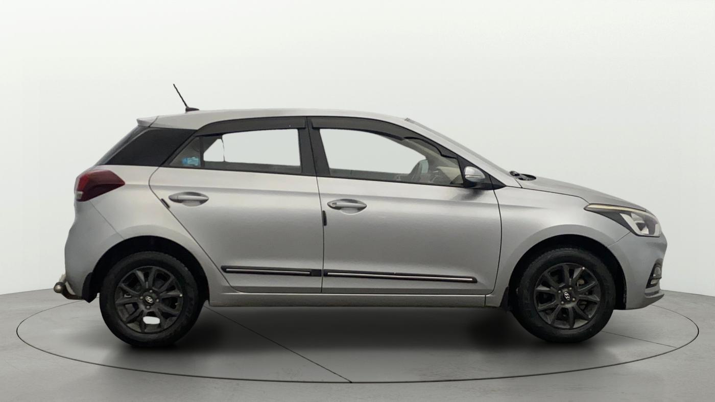 2020 Hyundai Elite i20 SPORTZ PLUS 1.2, Petrol, Manual, 44,364 km, Right Side View