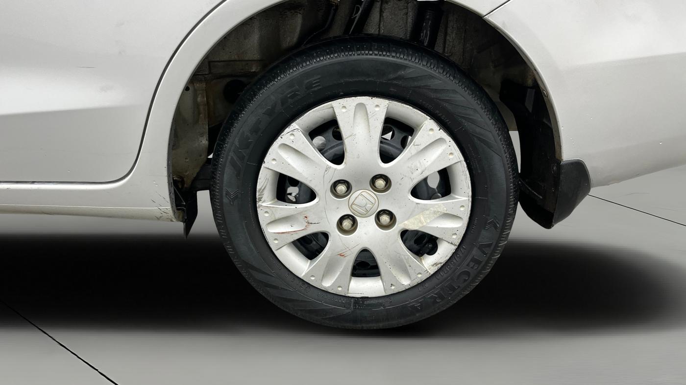 2015 Honda Amaze 1.2L I-VTEC S AT, Petrol, Automatic, 27,107 km, Left Rear Wheel