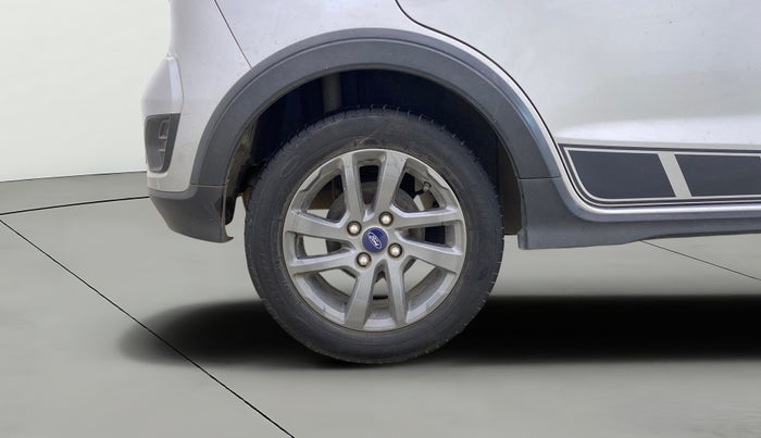 2018 Ford FREESTYLE TITANIUM 1.5 DIESEL, Diesel, Manual, 44,620 km, Right Rear Wheel