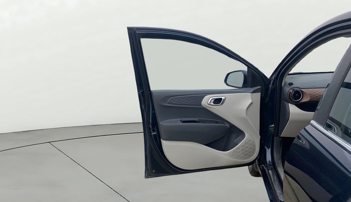 2023 Hyundai AURA SX 1.2 CNG, CNG, Manual, 1,19,674 km, LHS Front Door