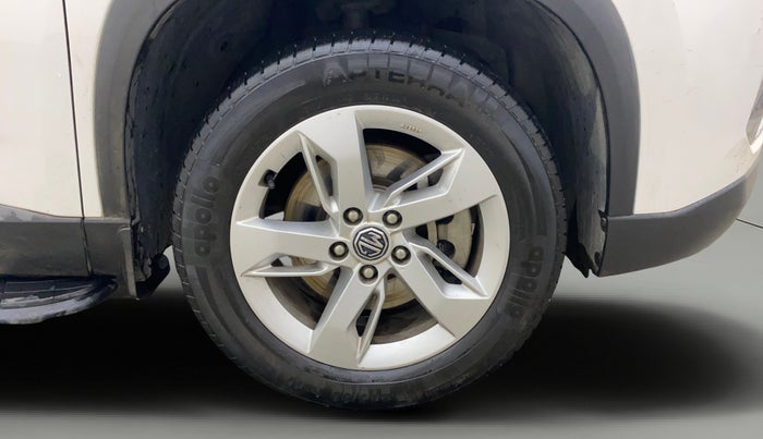 2021 MG HECTOR SHINE 1.5 PETROL TURBO CVT, Petrol, Automatic, 42,449 km, Right Front Wheel