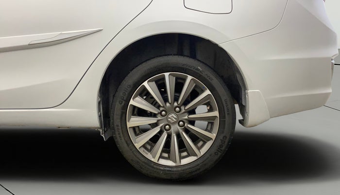 2018 Maruti Ciaz ALPHA  AT 1.5 SHVS PETROL, Petrol, Automatic, 60,510 km, Left Rear Wheel