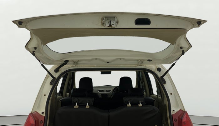 2016 Maruti Ertiga VXI AT, Petrol, Automatic, 95,559 km, Boot Door Open