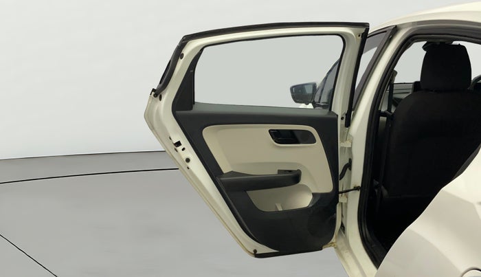 2023 Tata ALTROZ XM PLUS SUNROOF CNG, CNG, Manual, 13,109 km, LHS Rear Door