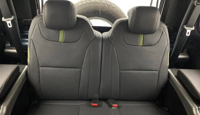 2022 Mahindra Thar LX PETROL HT 4WD AT, Petrol, Automatic, 15,336 km, Right Side Rear Door Cabin