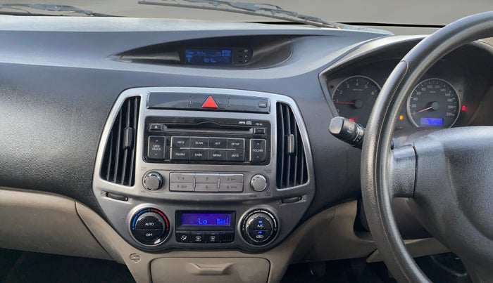 2013 Hyundai i20 MAGNA (O) 1.2, Petrol, Manual, 96,014 km, Air Conditioner