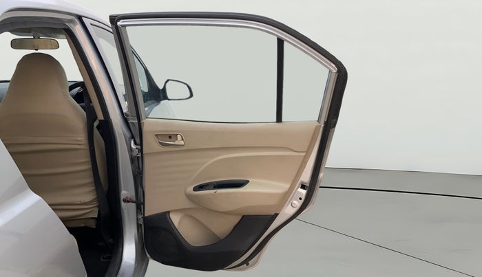 2018 Hyundai NEW SANTRO SPORTZ CNG, CNG, Manual, 54,174 km, RHS Rear Door