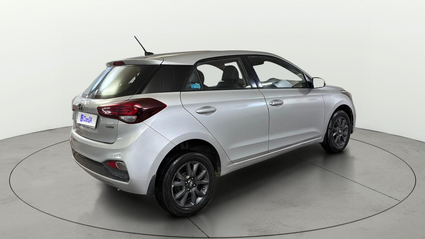2018 Hyundai Elite i20 ASTA 1.2, Petrol, Manual, 70,605 km, Right Back Diagonal