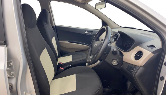 2018 Hyundai Xcent S 1.2, Petrol, Manual, 65,504 km, Right Side Front Door Cabin