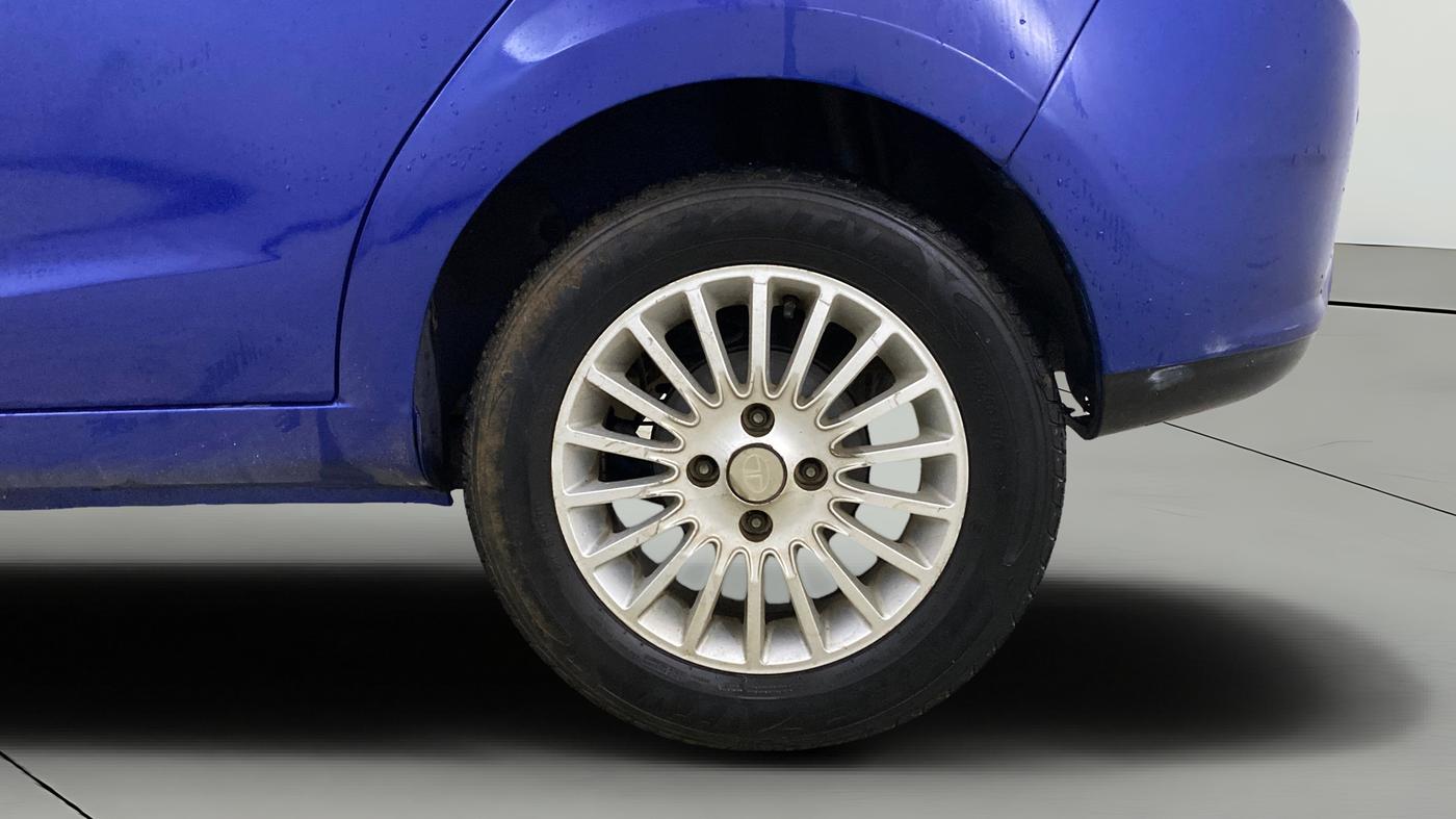 2015 Tata Zest XT PETROL, Petrol, Manual, 42,277 km, Left Rear Wheel