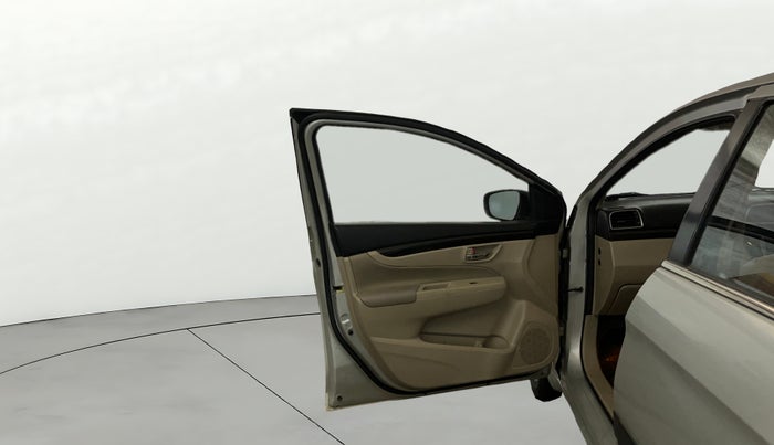 2016 Maruti Ciaz ZXI+, Petrol, Manual, 44,437 km, LHS Front Door