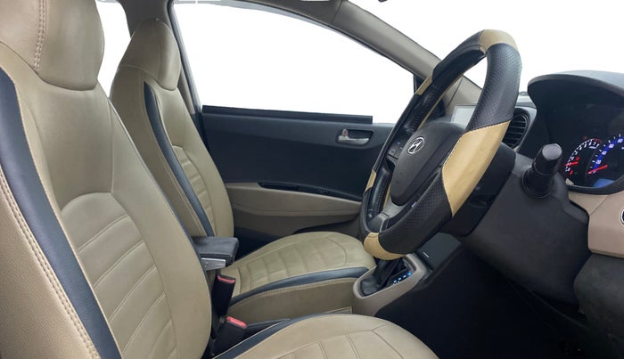 2015 Hyundai Xcent SX AT 1.2 (O), Petrol, Automatic, 1,37,994 km, Right Side Front Door Cabin