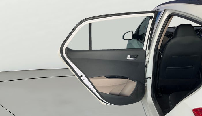 2019 Hyundai Grand i10 ASTA 1.2 KAPPA VTVT, Petrol, Manual, 1,04,358 km, LHS Rear Door