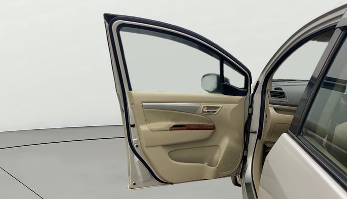 2017 Maruti Ertiga ZXI+, Petrol, Manual, 93,520 km, LHS Front Door