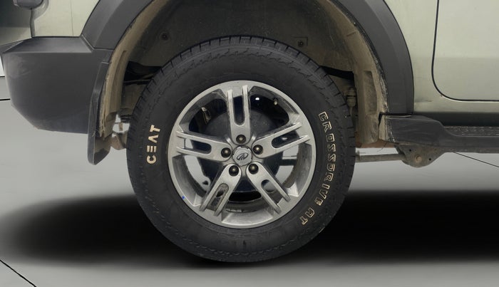 2021 Mahindra Thar LX D 4WD AT CONVERTIBLE, Diesel, Automatic, 99,439 km, Right Rear Wheel