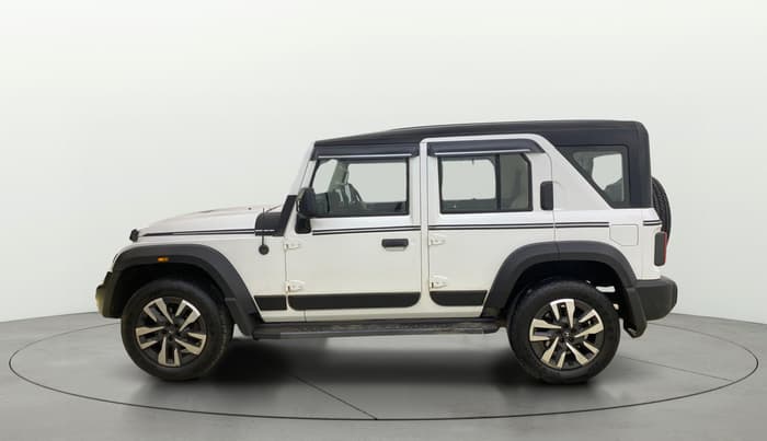 2025 Mahindra Thar Roxx  AX7 L Petrol AT 2WD, Petrol, Automatic, 29,898 km, Left Side