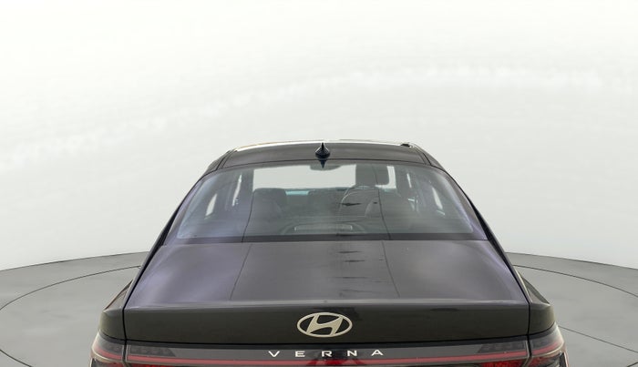 2023 Hyundai Verna SX (O) 1.5 TURBO PETROL DCT, Petrol, Automatic, 11,754 km, Rear Windshield