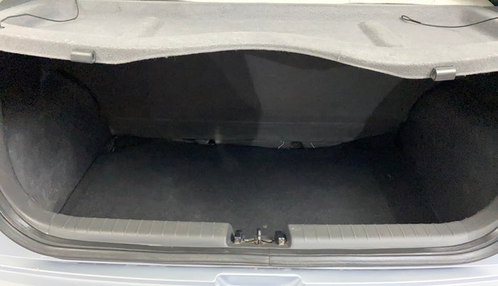 2020 Hyundai GRAND I10 NIOS SPORTZ AMT 1.2 KAPPA VTVT, Petrol, Automatic, 65,375 km, Boot Inside